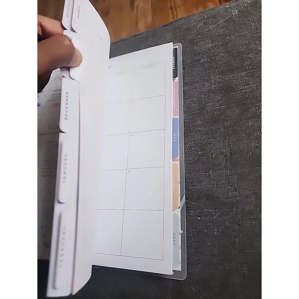 NWT | The Happy Planner ‘Teacher Planner Layout Oct 25 -Dec 26